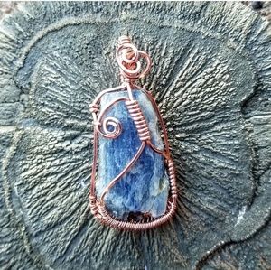 Kyanite Wire Wrapped Pendant ❤❤